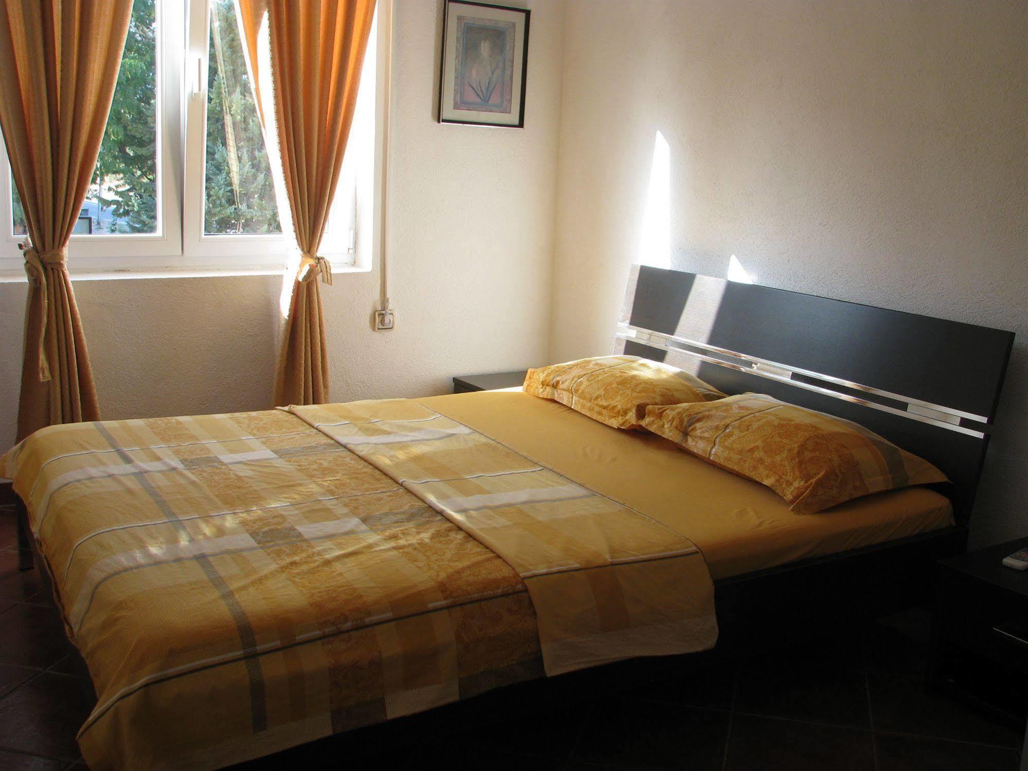 Maki Apartments - Plavi Horizonti Beach Tivat Exterior foto